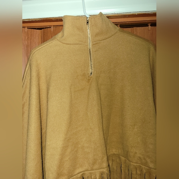 Fringe Poncho w/Button Sleeves - Camel, Sz: L/XL - Picture 5 of 5